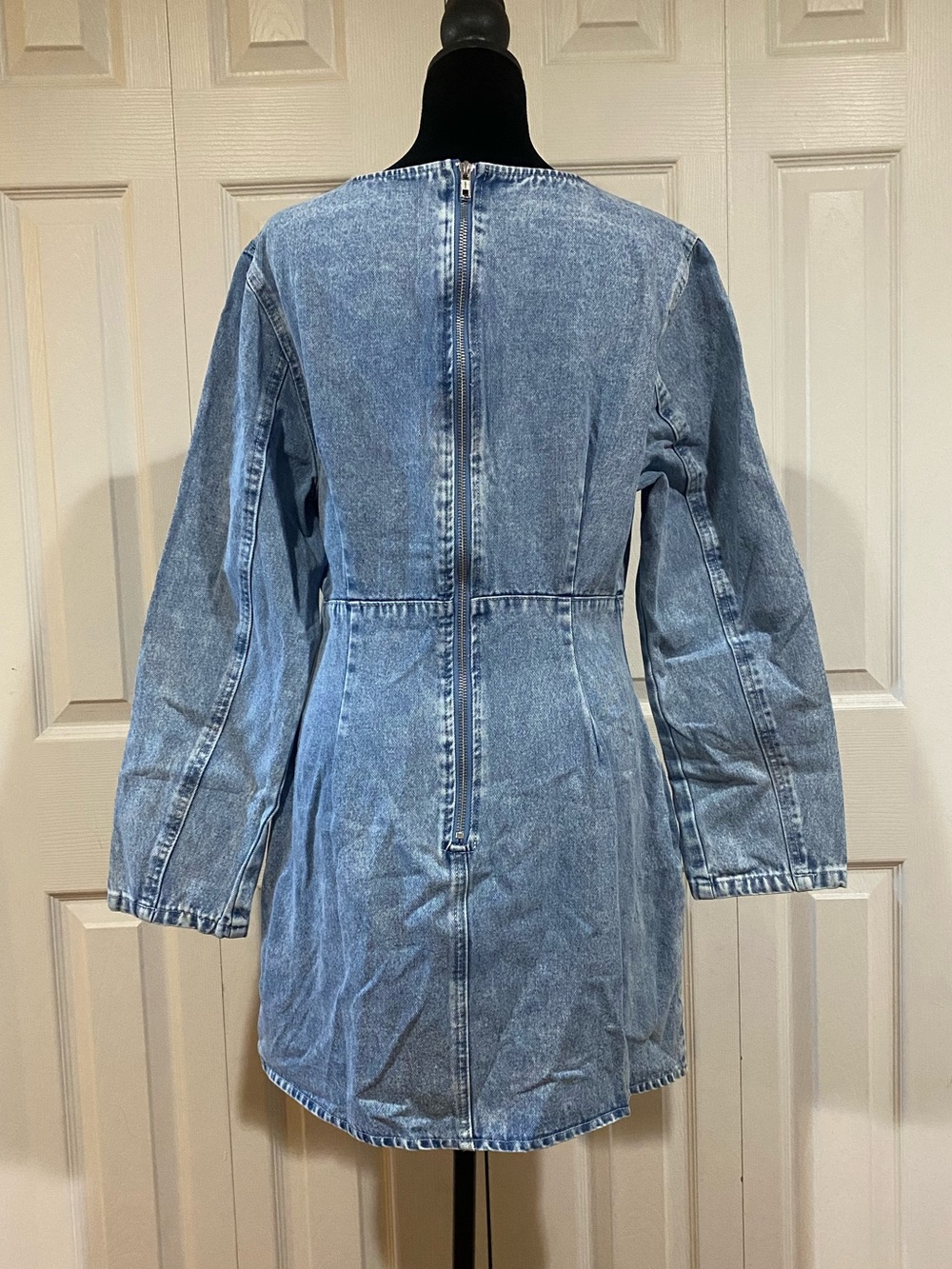 Light Blue Surplice Long Sleeve Denim Dress - Picture 3 of 11